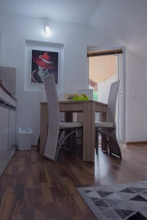Apartment Dil Kulen Vakuf Kültér fotó
